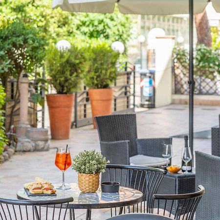 Hotel Vannucci Rimini Eksteriør bilde