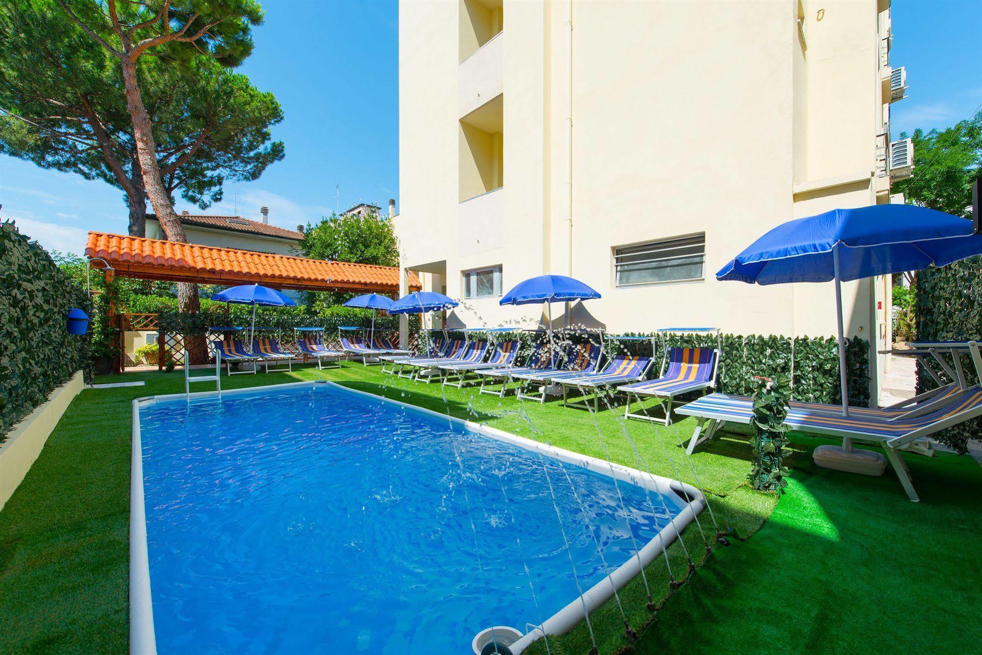 Hotel Vannucci Rimini Eksteriør bilde