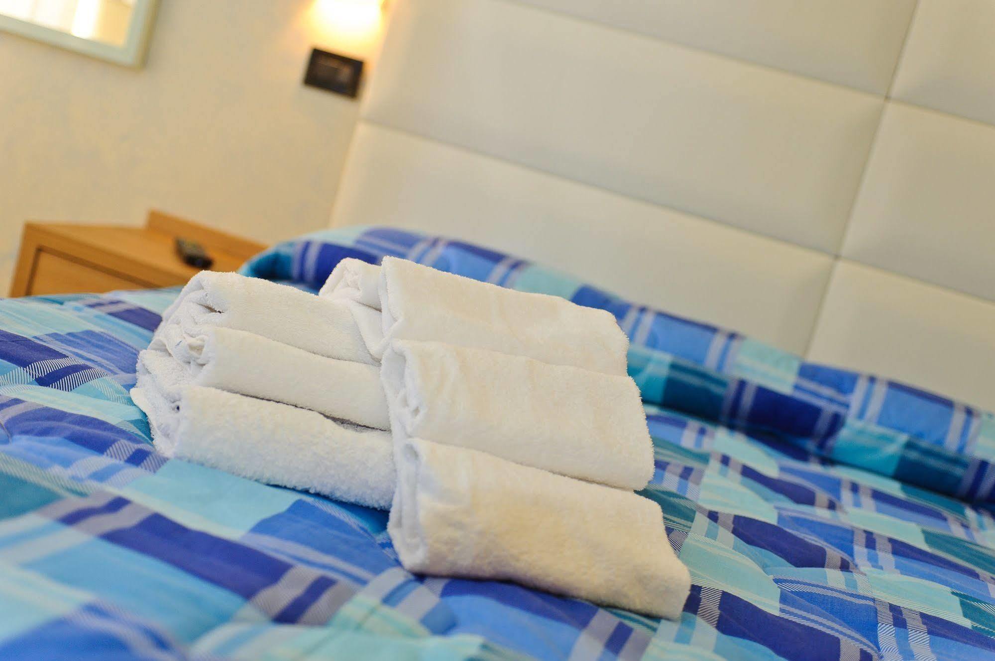 Hotel Vannucci Rimini Eksteriør bilde